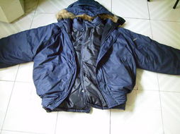 福州榮登貿(mào)易 專業(yè)從事雙層羽絨服、鞋帽及童裝零售與批發(fā)